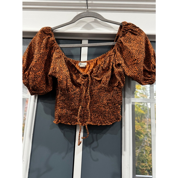 New without tags billabong leopard print crop top - Picture 6 of 6